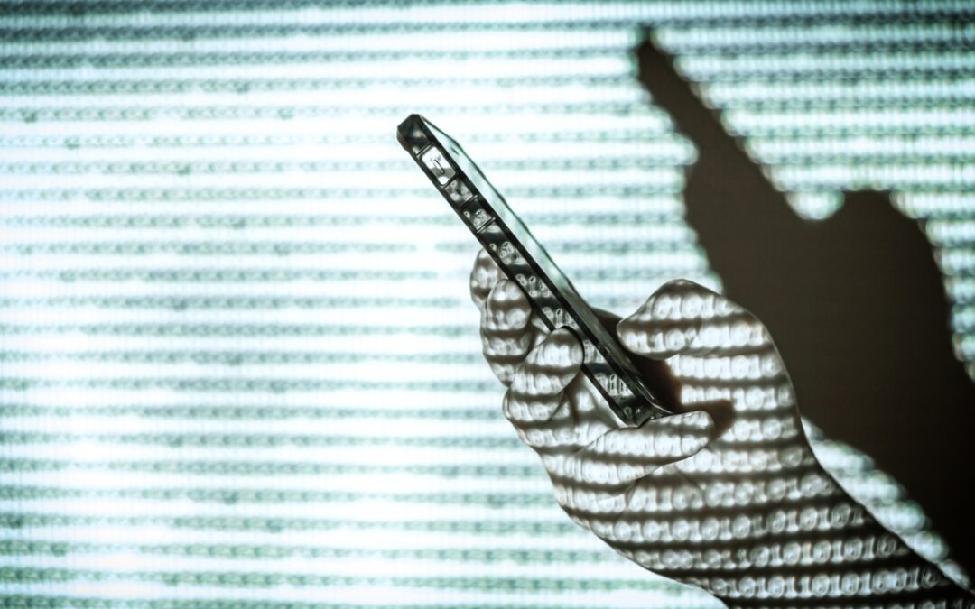 Publiczne Wi-Fi – niewidzialne zagrożenie w zasięgu ręki. Jak się przed nim chronić?